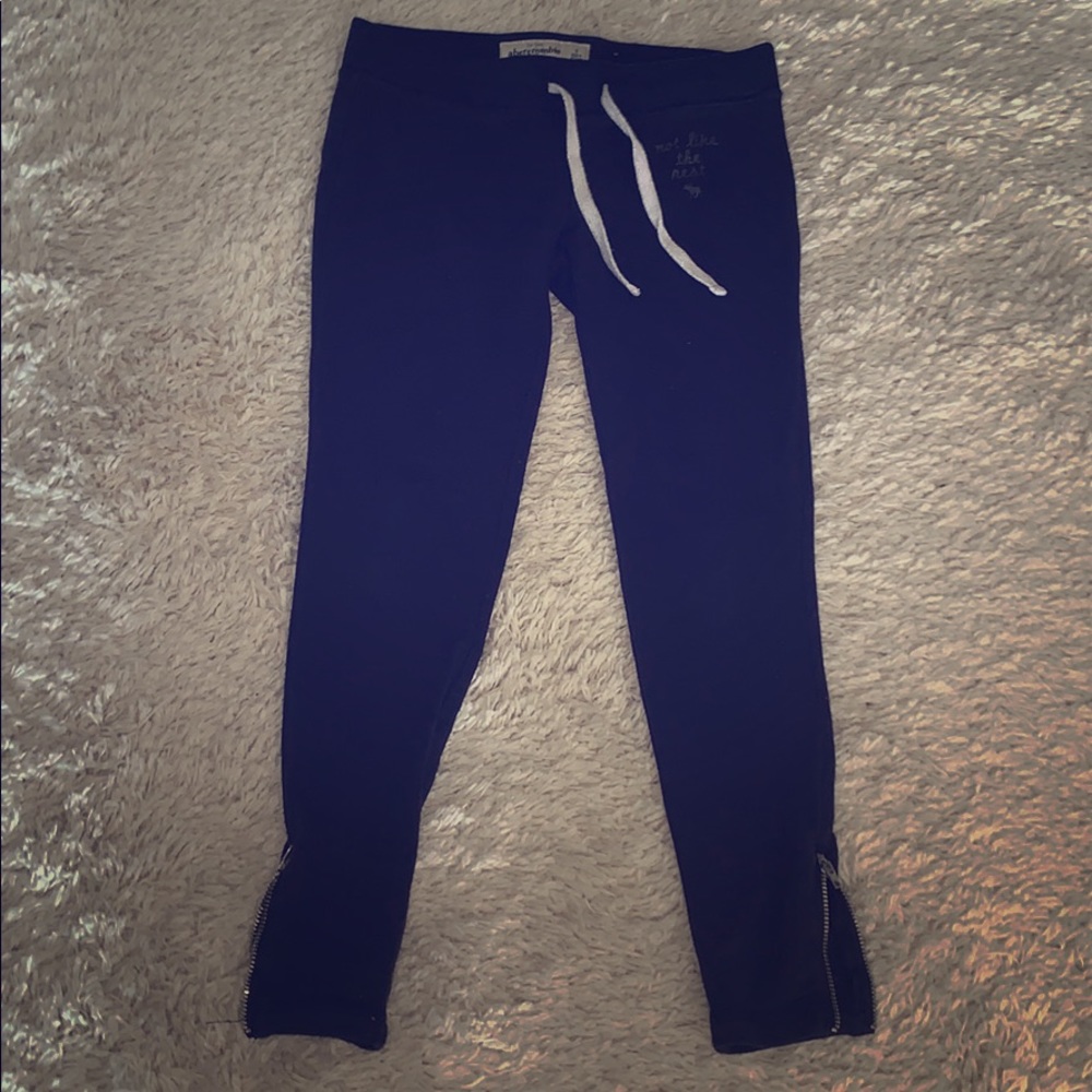 Abercrombie kids joggers